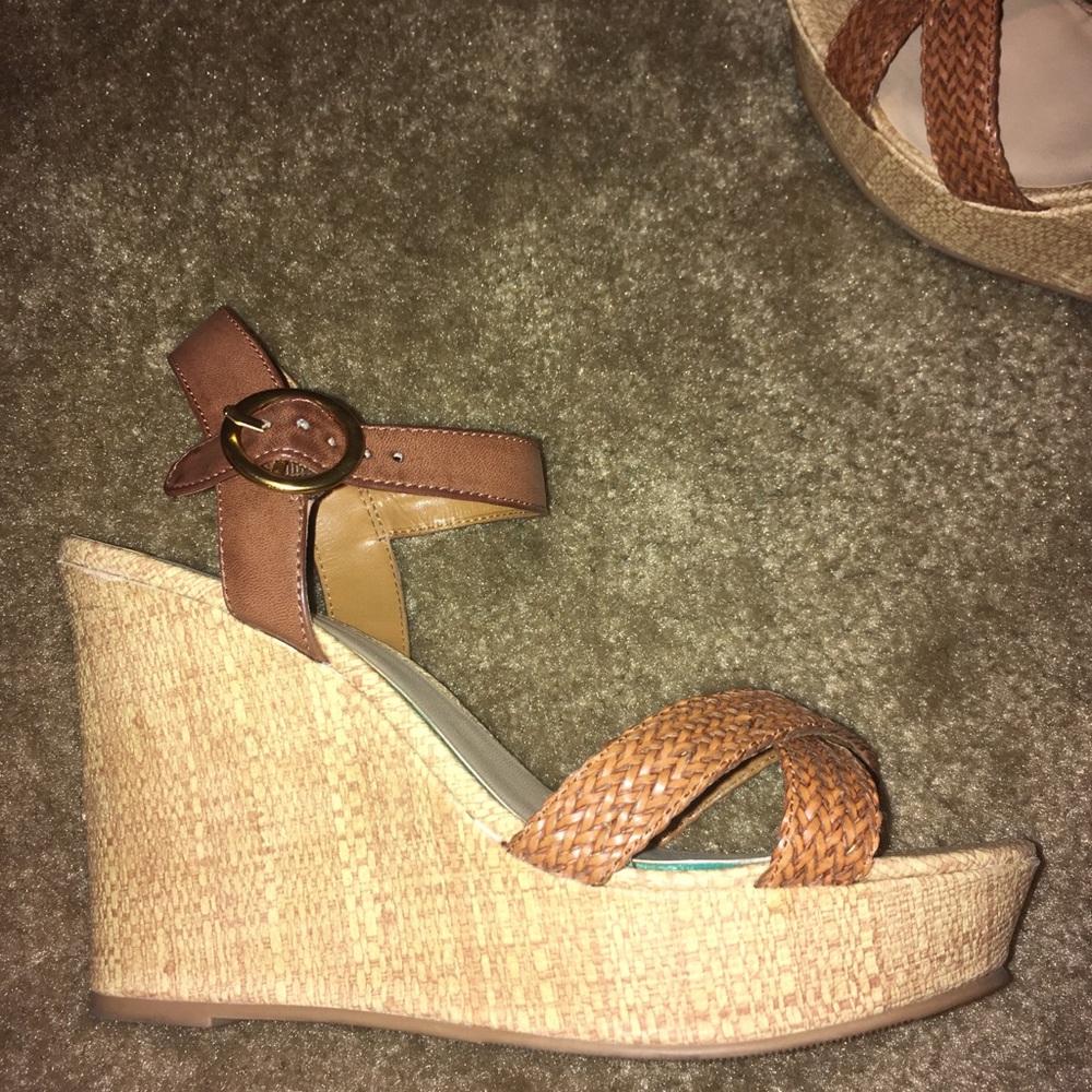 Wedges - Picture 4 of 5